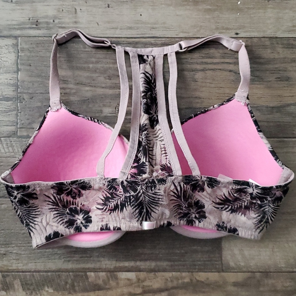 Pink Victoria's Secret Lace Palm Front Clasp Bra - Picture 7 of 11